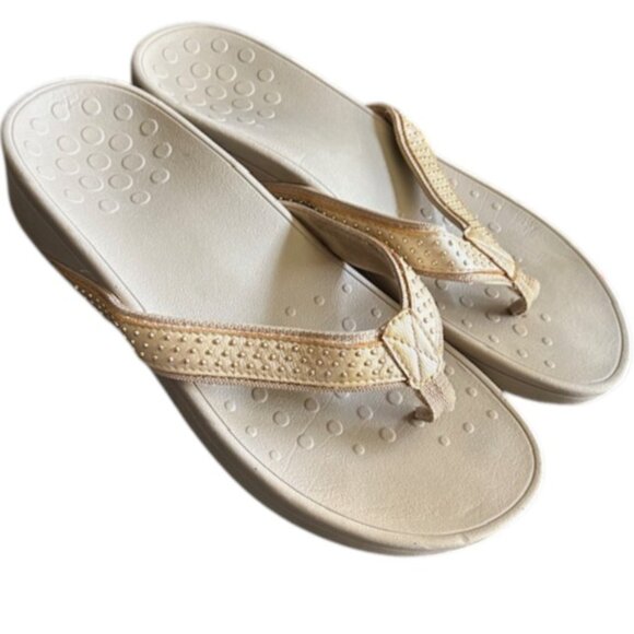 Vionic Pacific Kehoe Studded Toe Post Wedge Sandals - Tan/Brass - 9 - Picture 4 of 11
